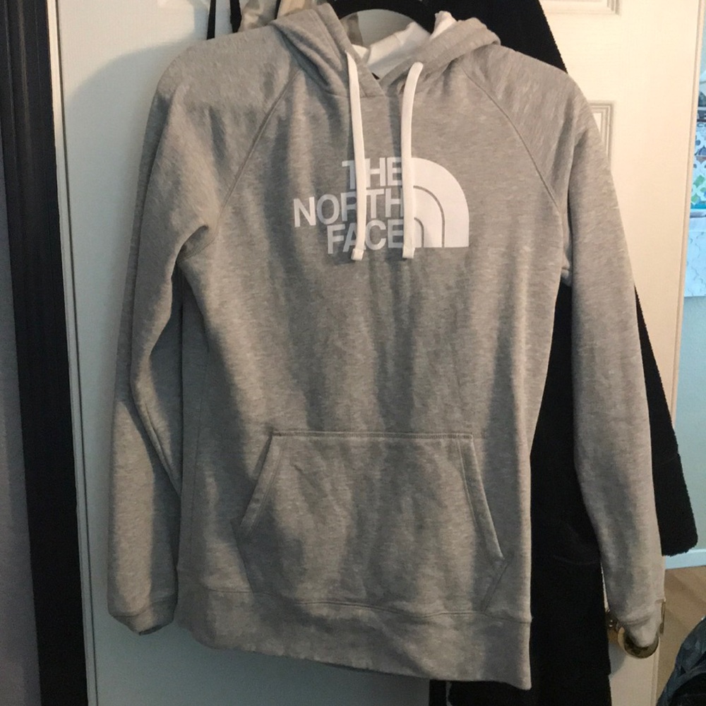 North face sweater (m)
